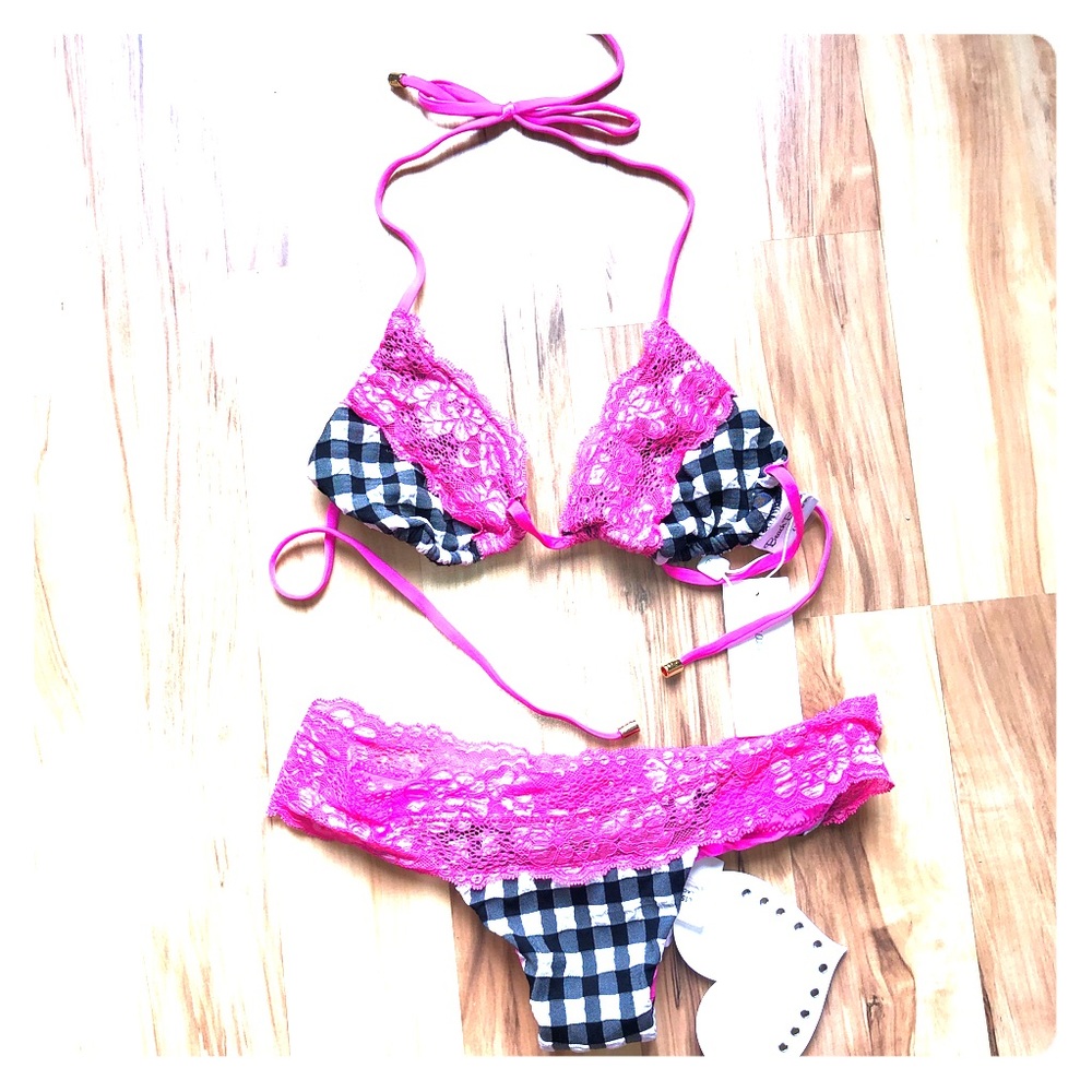 Beach Bunny Skimpy coverage Lace bikini